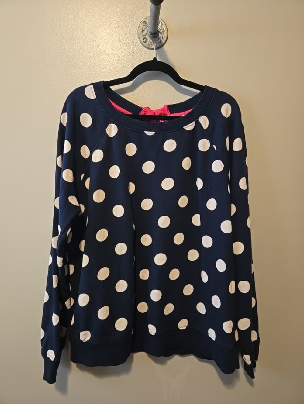 Crown & Ivy Women's Crew Sweat Shirt Navy And White Polka Dot W/Pink Tie Sz. XXL